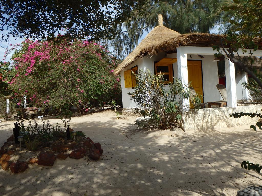 Bazouk Du Saloum Ecolodge Mar Lodj Zimmer foto